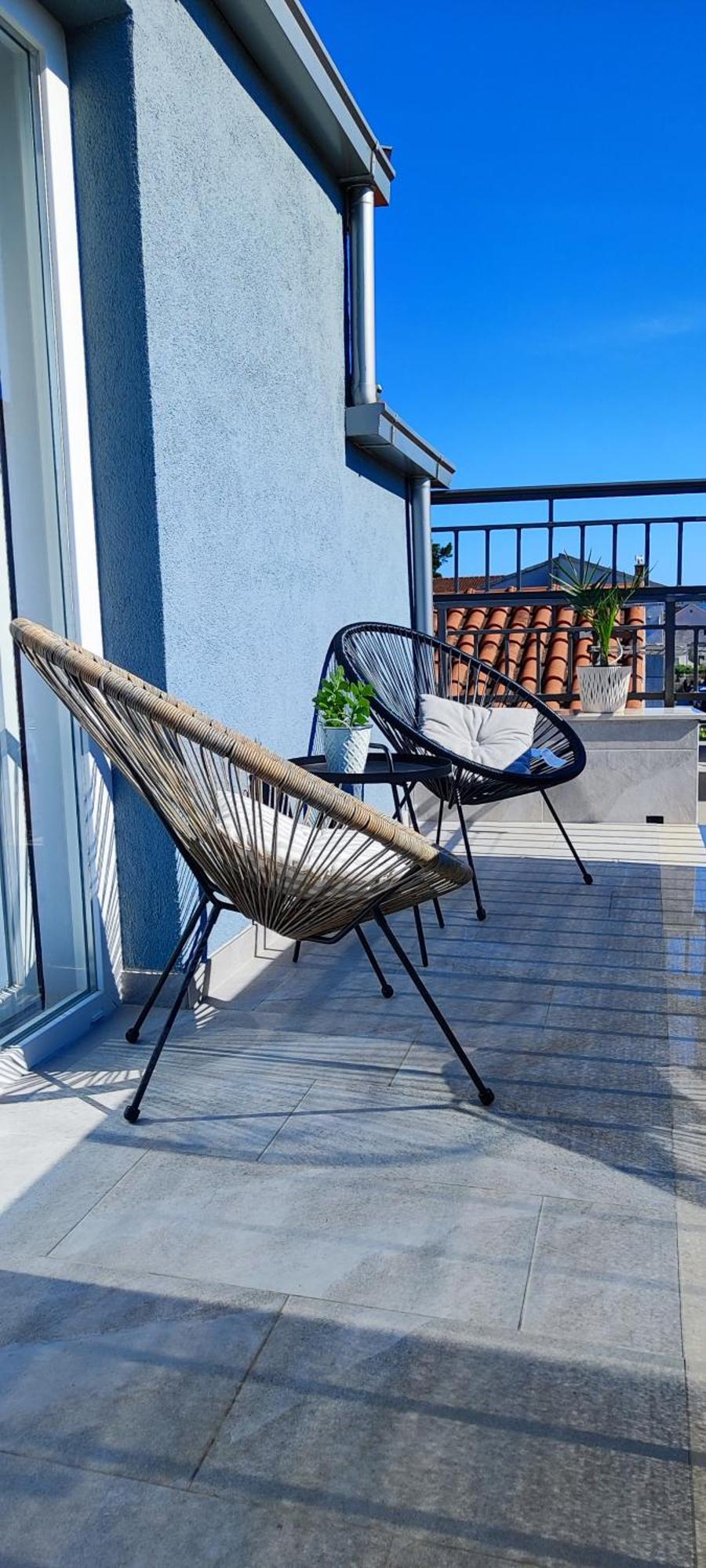 Apartman Leona Kastela Luaran gambar