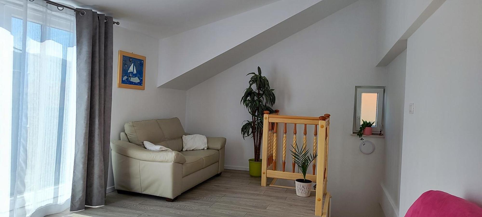 Apartman Leona Kastela Luaran gambar